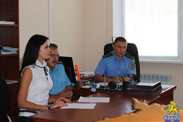 Шести муниципальным образованиям Крыма необходимо оперативно активизировать работу в области земельного контроля — Александр Спиридонов - «Экономика» Шести муниципальным образованиям Крыма необходимо оперативно активизировать работу в области земельного контроля — Александр Спиридонов - «Экономика»