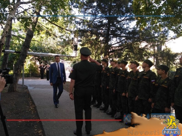 Первые сто студентов КФУ стали курсантами военной кафедры - «Политика Крыма» Первые сто студентов КФУ стали курсантами военной кафедры - «Политика Крыма»