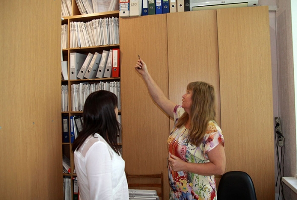 Первый заместитель председателя Госкомрегистра посетила с проверкой Феодосийское городское управление - «Госкомрегистр»