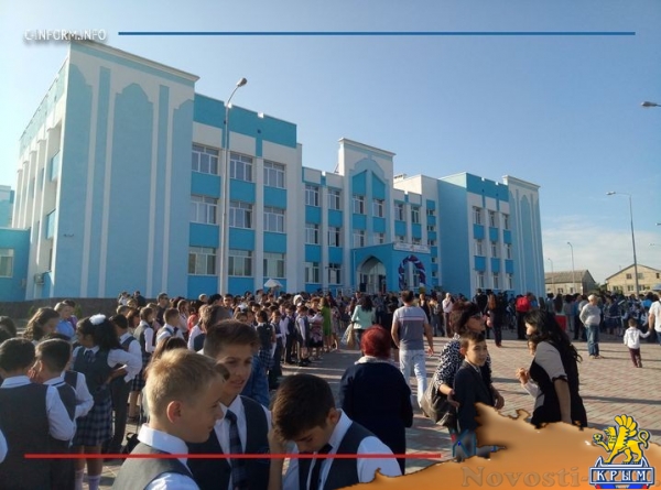 Почти тысяча детей пошли на учебу в новую школу в симферопольском микрорайоне Фонтаны - «Экономика Крыма»