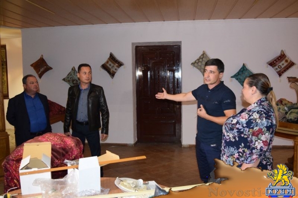 Власти Симферополя пригрозили закрытием проработавшему много лет вместо детской площадки кафе - «Экономика Крыма»