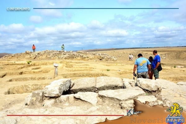 Сокровища «Тавриды»: строительство новой трассы в Крыму пополняет музеи полуострова - «70 лет Победы»