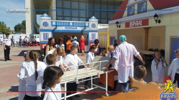 РНКБ открыл в Симферополе городок профессий для детей - «Общество Крыма»