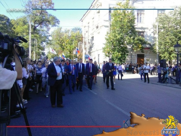 Память героев Крымской войны почтили в Симферополе - «Общество Крыма»