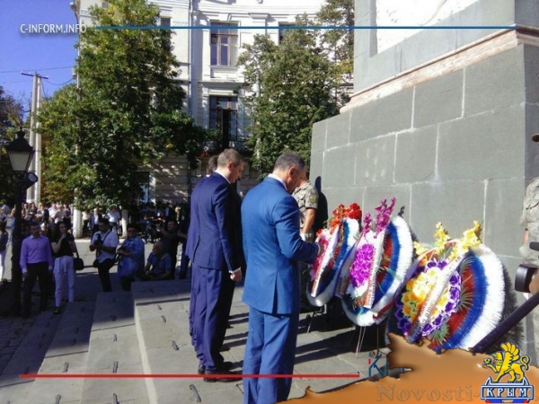 Память героев Крымской войны почтили в Симферополе - «Общество Крыма»