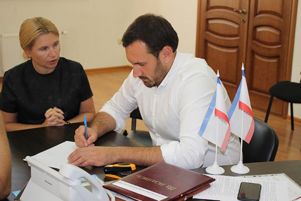 Госкомрегистр окажет содействие в оформлении 114 га земли в Кировском районе под реализацию иностранного инвестпроекта - «Госкомрегистр»