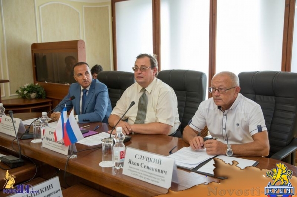 КФУ провел «круглый стол» к Международному дню мира - «Общество Крыма»