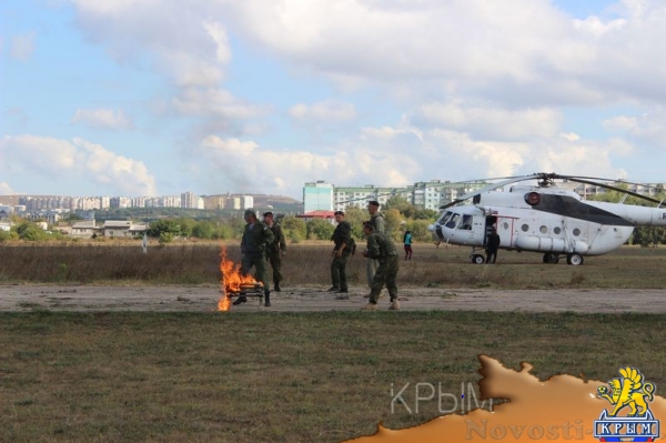 Аэропорт Заводское в Симферополе отметил вековой юбилей грандиозным авиашоу и десантом парашютистов - «Культура Крыма» Аэропорт Заводское в Симферополе отметил вековой юбилей грандиозным авиашоу и десантом парашютистов - «Культура Крыма»