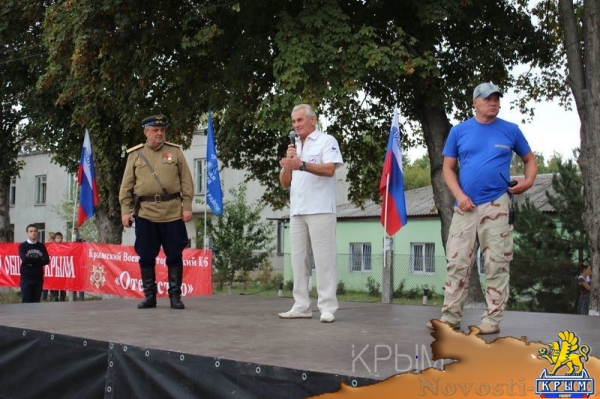 Аэропорт Заводское в Симферополе отметил вековой юбилей грандиозным авиашоу и десантом парашютистов - «Культура Крыма» Аэропорт Заводское в Симферополе отметил вековой юбилей грандиозным авиашоу и десантом парашютистов - «Культура Крыма»