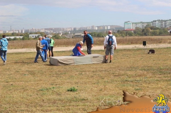 Аэропорт Заводское в Симферополе отметил вековой юбилей грандиозным авиашоу и десантом парашютистов - «Культура Крыма» Аэропорт Заводское в Симферополе отметил вековой юбилей грандиозным авиашоу и десантом парашютистов - «Культура Крыма»