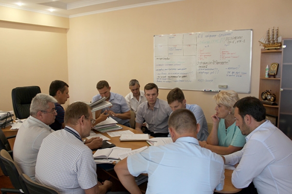 Специалисты Госкомрегистра провели повторный анализ документации по 12 спорным объектам, внесенным в список самовольных построек в Алуште - «Госкомрегистр»