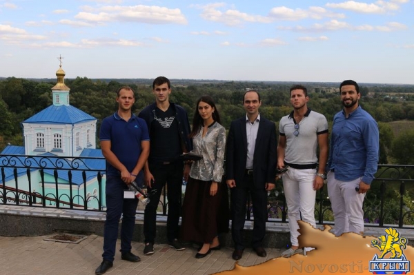 Иностранные студенты Крымского федерального университета написали письмо Путину - «70 лет Победы»