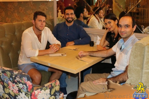 Иностранные студенты Крымского федерального университета написали письмо Путину - «70 лет Победы»