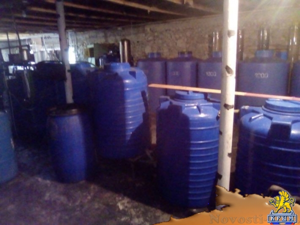 Группа жителей Судака произвела 16 тонн суррогатного вина - «Культура Крыма»