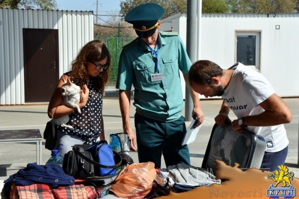 Работа самого загруженного пропускного пункта на границе Крыма с Украиной - «Общество Крыма»