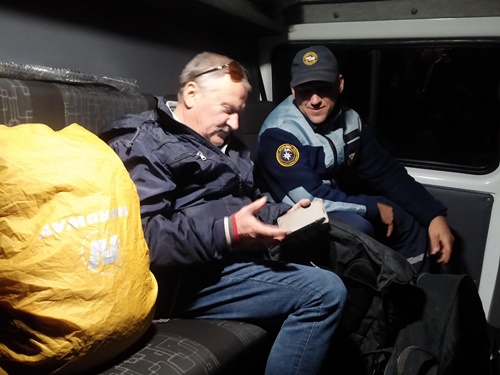 За прошедшие сутки сотрудники «КРЫМ-СПАС» дважды эвакуировали туристов из горно-лесной местности - «МЧС»