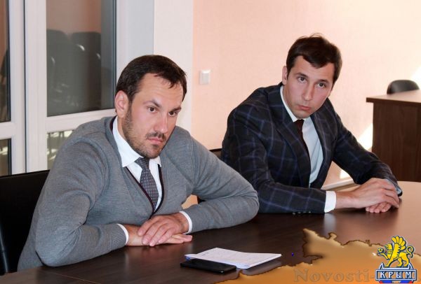 Госкомрегистр продолжает оформлять земельные участки для участников «полян протеста» - Александр Спиридонов  - «Экономика»