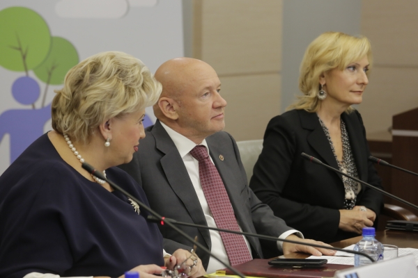 Людмила Лубина принимает участие в межрегиональной конференции «Достоинство личности и эффективные средства правовой защиты в условиях заключения» - «Правам человека»