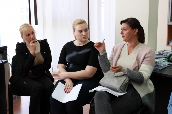 Госкомрегистр оказывает методическую помощь в оформлении земельных участков будущего жилого микрорайона «Крымская роза» - «Госкомрегистр»