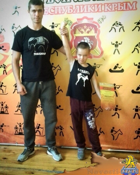 Керчанин стал лучшим в Кубке атамана по тайскому боксу - «Керчь» Керчанин стал лучшим в Кубке атамана по тайскому боксу - «Керчь»