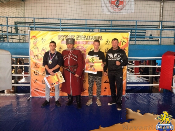 Керчанин стал лучшим в Кубке атамана по тайскому боксу - «Керчь» Керчанин стал лучшим в Кубке атамана по тайскому боксу - «Керчь»