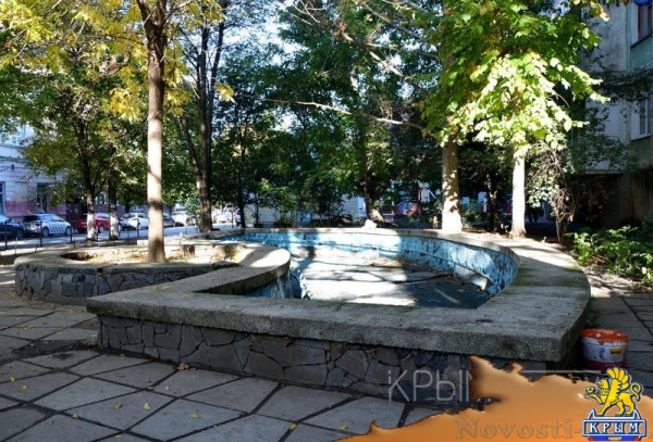 Жители центра Симферополя попросили администрацию разобраться с шумными ресторанами и бомжами - «Политика Крыма»