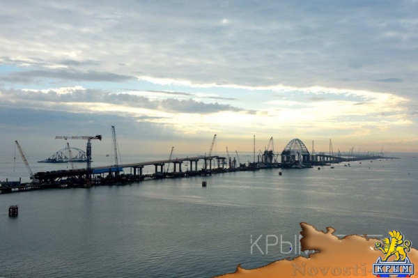 Арка Крымского моста достигла фарватера - «Экономика Крыма»