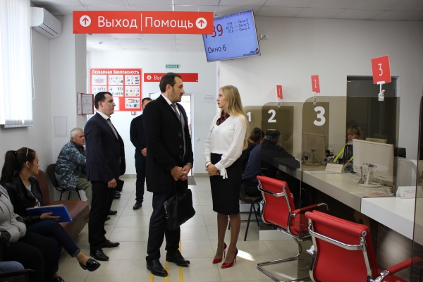 Руководство Госкомрегистра провело выездные встречи с жителями Бахчисарайского района - «Госкомрегистр» Руководство Госкомрегистра провело выездные встречи с жителями Бахчисарайского района - «Госкомрегистр»