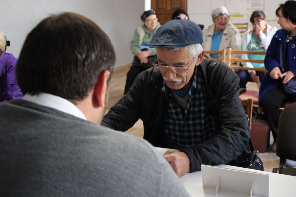 Руководство Госкомрегистра провело выездные встречи с жителями Бахчисарайского района - «Госкомрегистр» Руководство Госкомрегистра провело выездные встречи с жителями Бахчисарайского района - «Госкомрегистр»