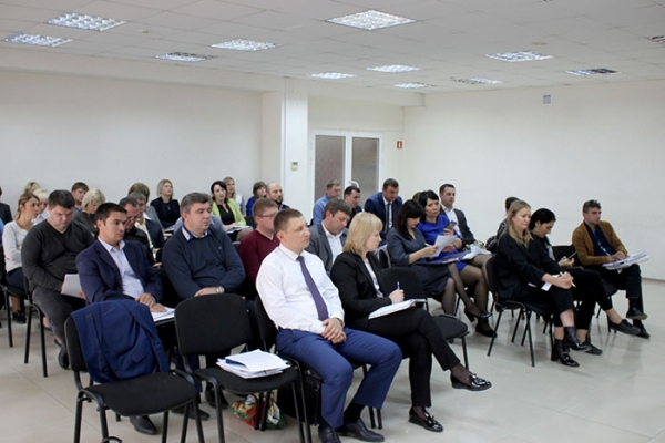 Руководители терподразделений Госкомрегистра на общем совещании отчитались о проделанной работе и обсудили проблемные вопросы - «Госкомрегистр»