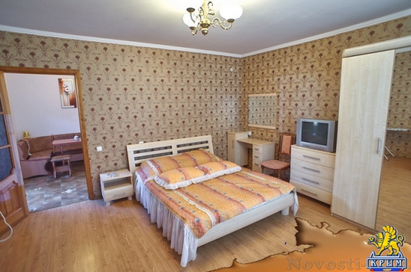 Отдых в Алуште. Гостевой дом Карла Маркса 64 Отдых в Крыму 2017 - жильё в Крыму без посредников - «Отдых в Алуште»