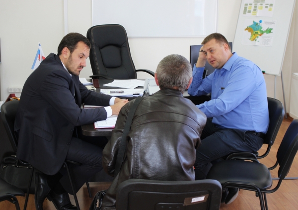 Председатель Госкомрегистра провел очередной личный прием граждан - «Госкомрегистр»