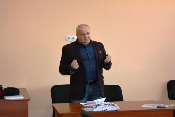 Первая группа крымских призывников отправилась в расположение своих частей - «Правам человека» Первая группа крымских призывников отправилась в расположение своих частей - «Правам человека»