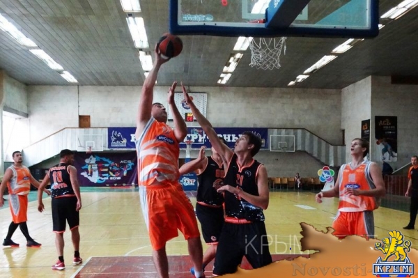 Чемпион Крыма среди мужских баскетбольных команд новый сезон начал с поражения от дебютанта - «Спорт Крыма»