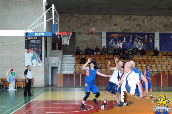Чемпион Крыма среди мужских баскетбольных команд новый сезон начал с поражения от дебютанта - «Спорт Крыма»