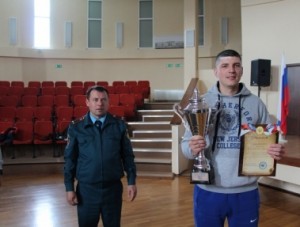 На полуострове прошли соревнования по армрестлингу от МЧС - «Спорт Крыма» На полуострове прошли соревнования по армрестлингу от МЧС - «Спорт Крыма»