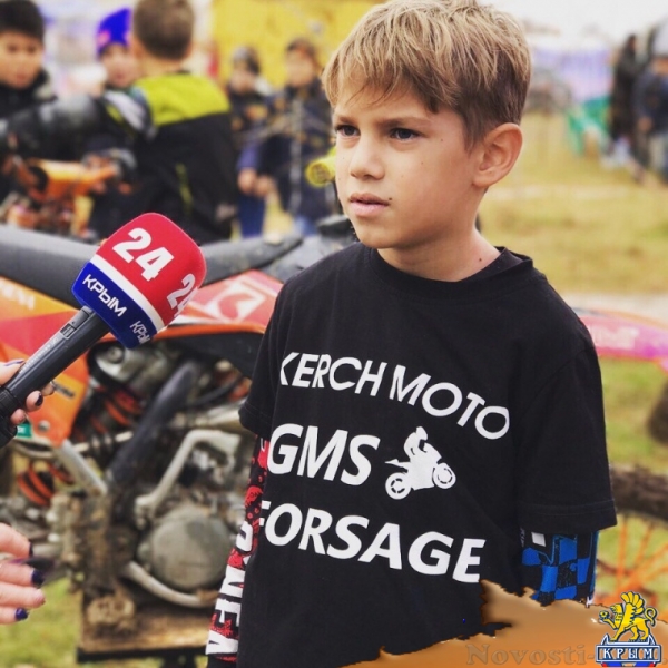 Керченские гонщики вновь блистали на крымской дороге - «Керчь» Керченские гонщики вновь блистали на крымской дороге - «Керчь»