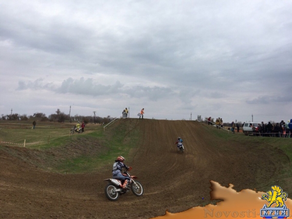 Керченские гонщики вновь блистали на крымской дороге - «Керчь» Керченские гонщики вновь блистали на крымской дороге - «Керчь»