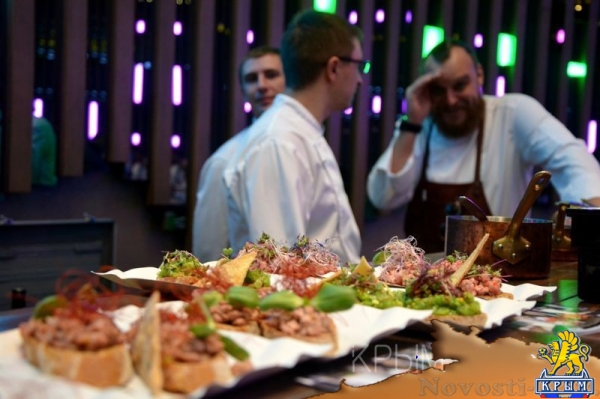 Первый «#Ноябрьфест» подарит Крыму винную дорогу - «Общество Крыма» Первый «#Ноябрьфест» подарит Крыму винную дорогу - «Общество Крыма»