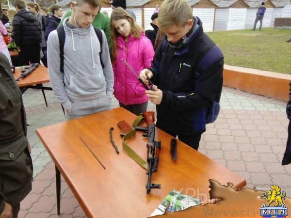 Тысячи крымчан празднуют День народного единства на главной площади Симферополя - «Общество Крыма»