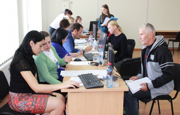 В рамках Общерегионального дня приема граждан в Госкомрегистр обратилось 39 крымчан - «Госкомрегистр»