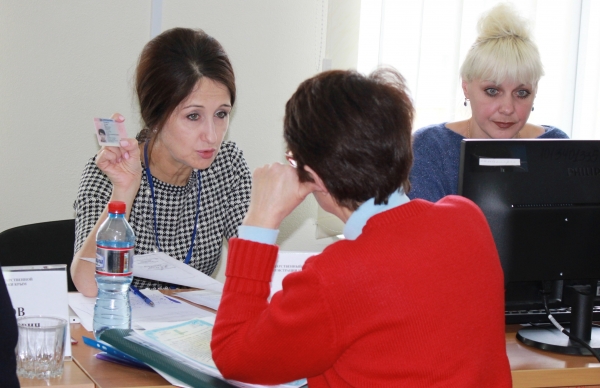 В рамках Общерегионального дня приема граждан в Госкомрегистр обратилось 39 крымчан - «Госкомрегистр»