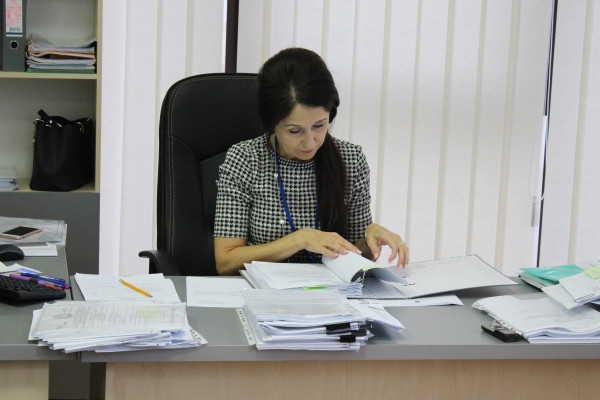 В Госкомрегистре состоялось первое заседание рабочей группы по контролю за снижением количества решений о приостановлениях регистрации прав - «Госкомрегистр»