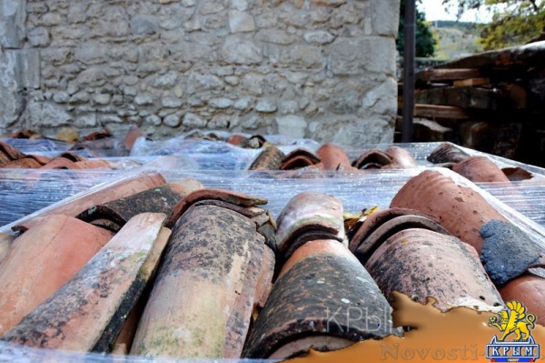 Новые 500 лет Ханского дворца в Бахчисарае - «70 лет Победы» Новые 500 лет Ханского дворца в Бахчисарае - «70 лет Победы»