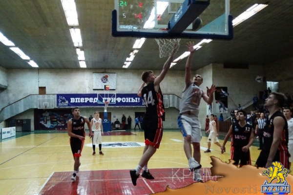 Команда КФУ по баскетболу дома дважды победила соперников из Ростова-на-Дону в Студенческой лиге ВТБ - «Спорт Крыма»