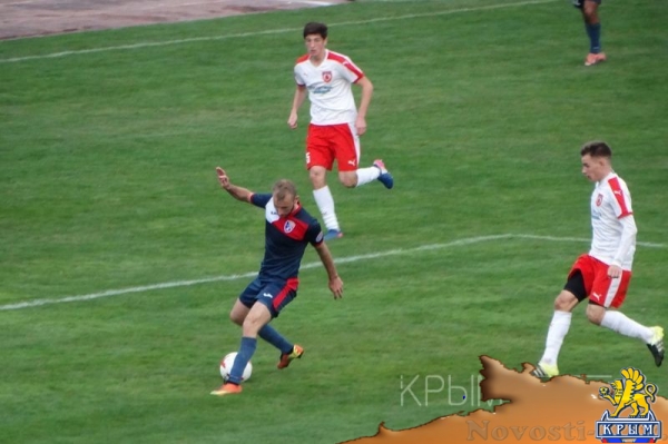 Лидирующая в чемпионате Премьер-лиги КФС «Евпатория» одержала десятую победу в сезоне - «Спорт Крыма»