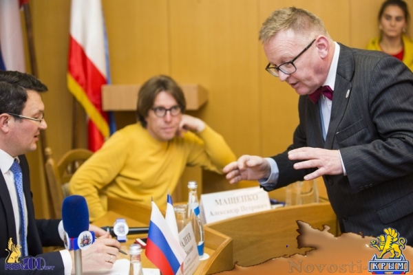 Иностранные журналисты обсудили с руководителем КФУ санкции и зарубежное партнерство - «70 лет Победы»