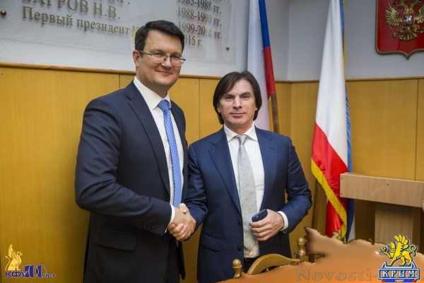 Иностранные журналисты обсудили с руководителем КФУ санкции и зарубежное партнерство - «70 лет Победы»