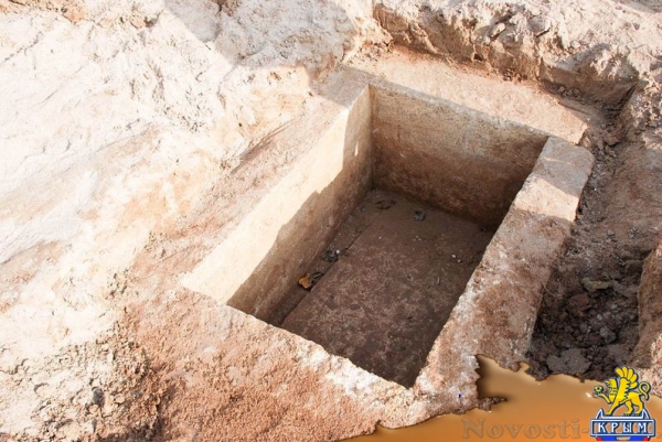 Житель Евпатории нашел античную могилу на территории городского пляжа - «Общество Крыма»