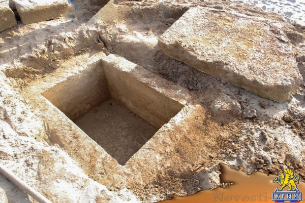 Житель Евпатории нашел античную могилу на территории городского пляжа - «Общество Крыма»